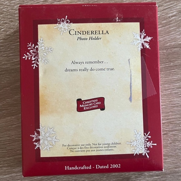 Hallmark Disney Keepsake Ornament - Picture 4 of 7